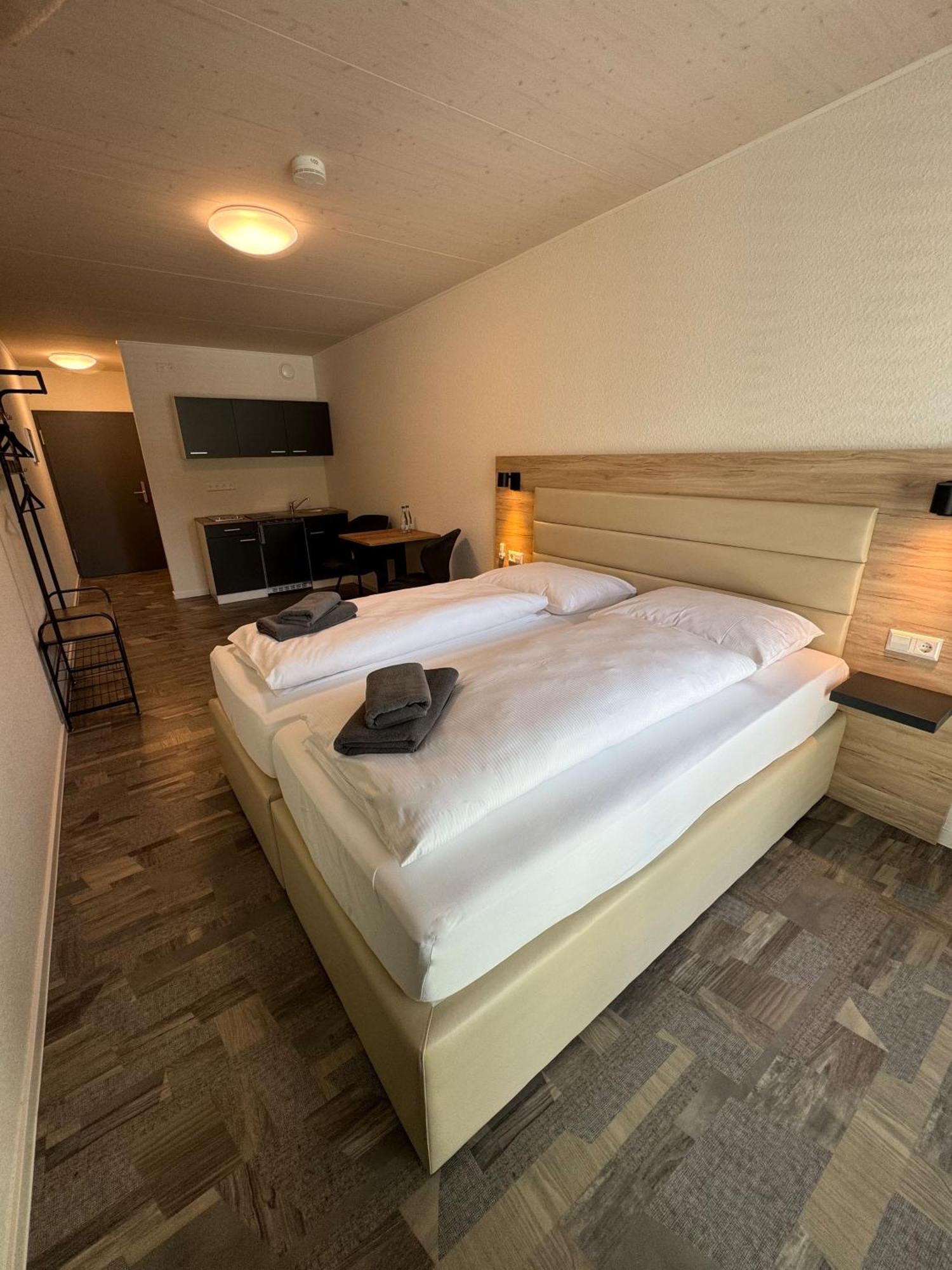 Hotel Lijo, Bei Basel Steinen  Luaran gambar