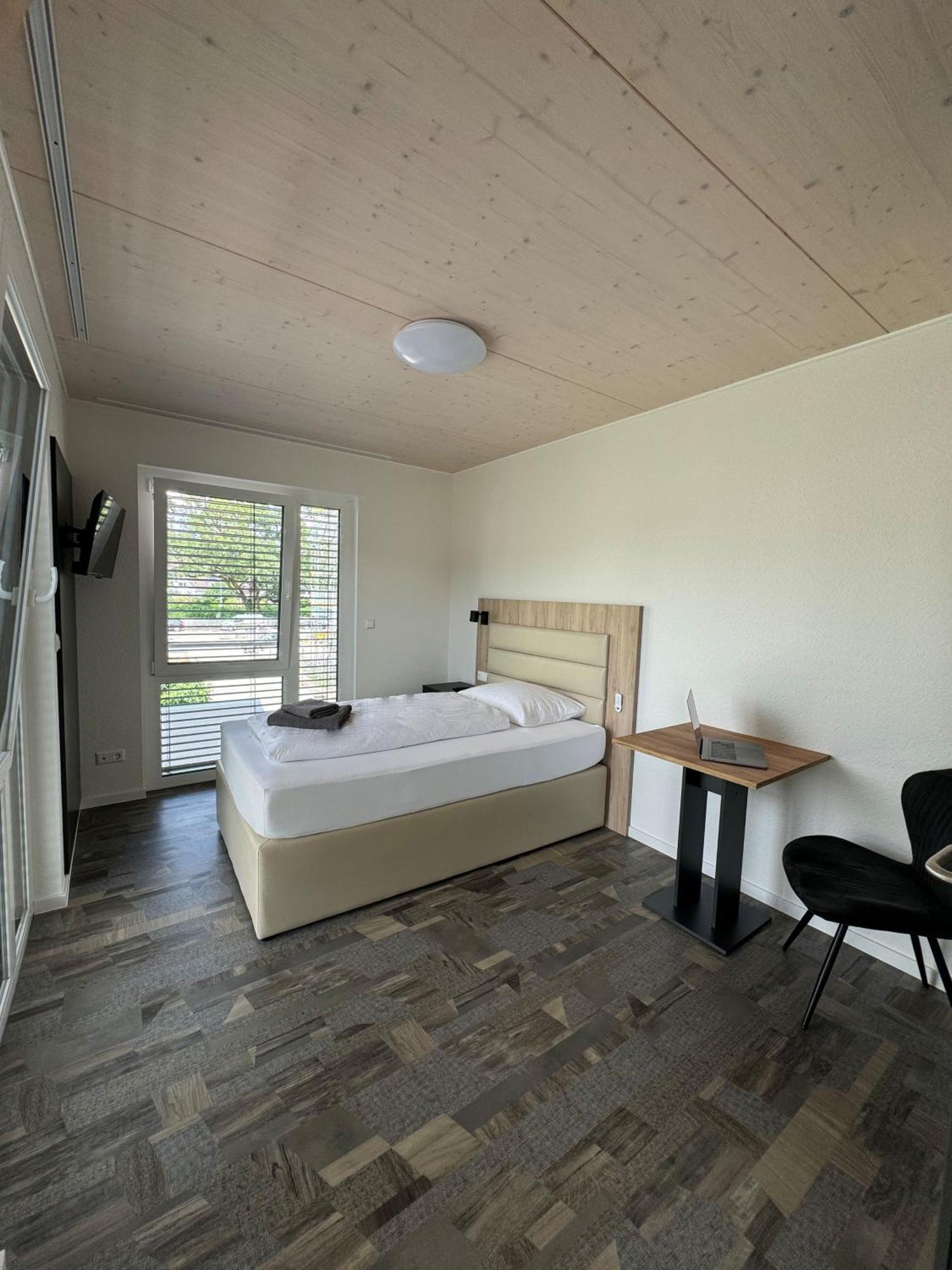Hotel Lijo, Bei Basel Steinen  Luaran gambar